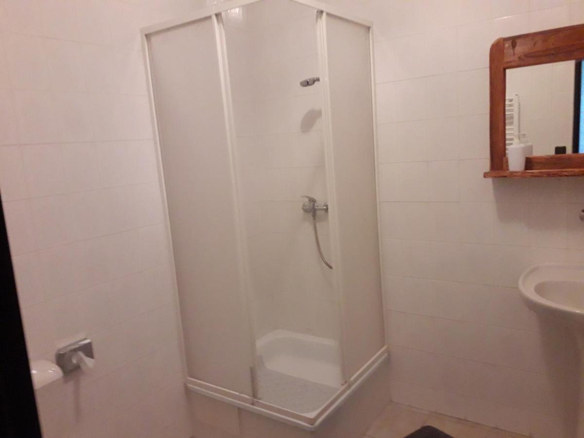 Hotel Waldhof Jirikov  Esterno foto
